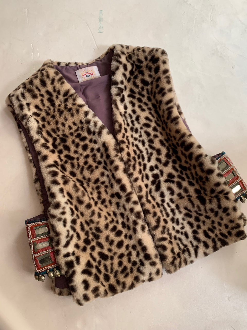 Lola leopard vest