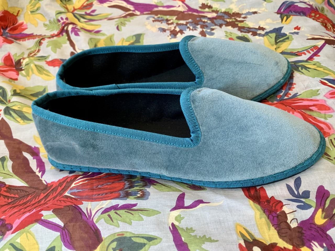Dusty Blue Veneziane velvet shoes