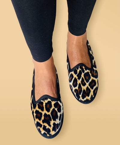 Veneziane leopard velvet shoes